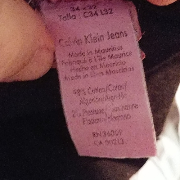 Calvin Klein Jeans - Picture 7 of 7